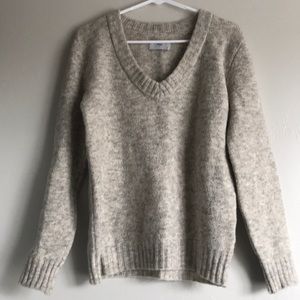 Minimum V neck sweater